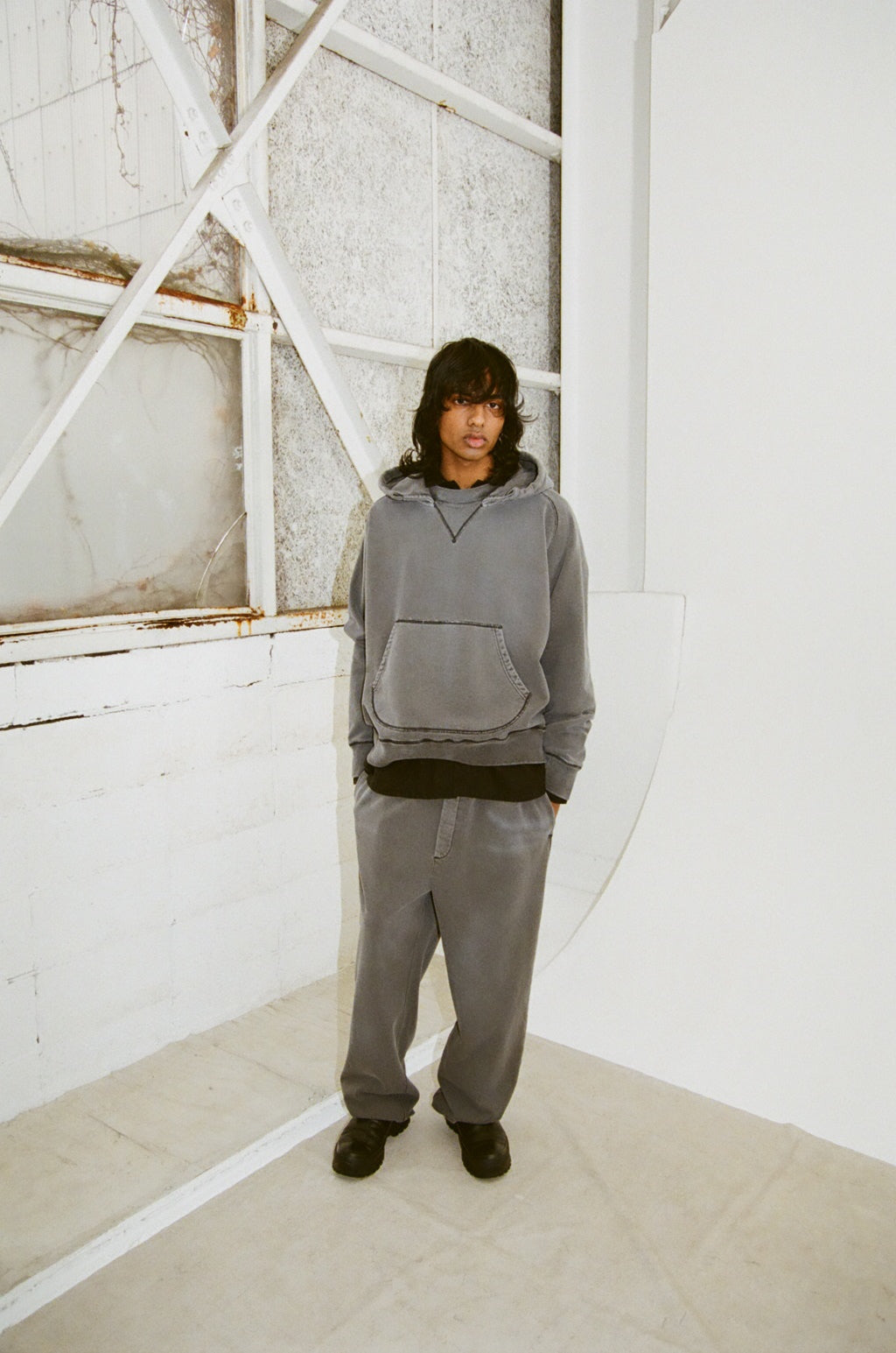 concause Online Shop (コンコース オンラインショップ) |W-V AFTER HOODIE (ダブルVガゼット後付けフーディー) | メンズ パーカー フーディー ヴィンテージ ビンテージ ドメスティック ブランド 加工 ダメージ カジュアル
