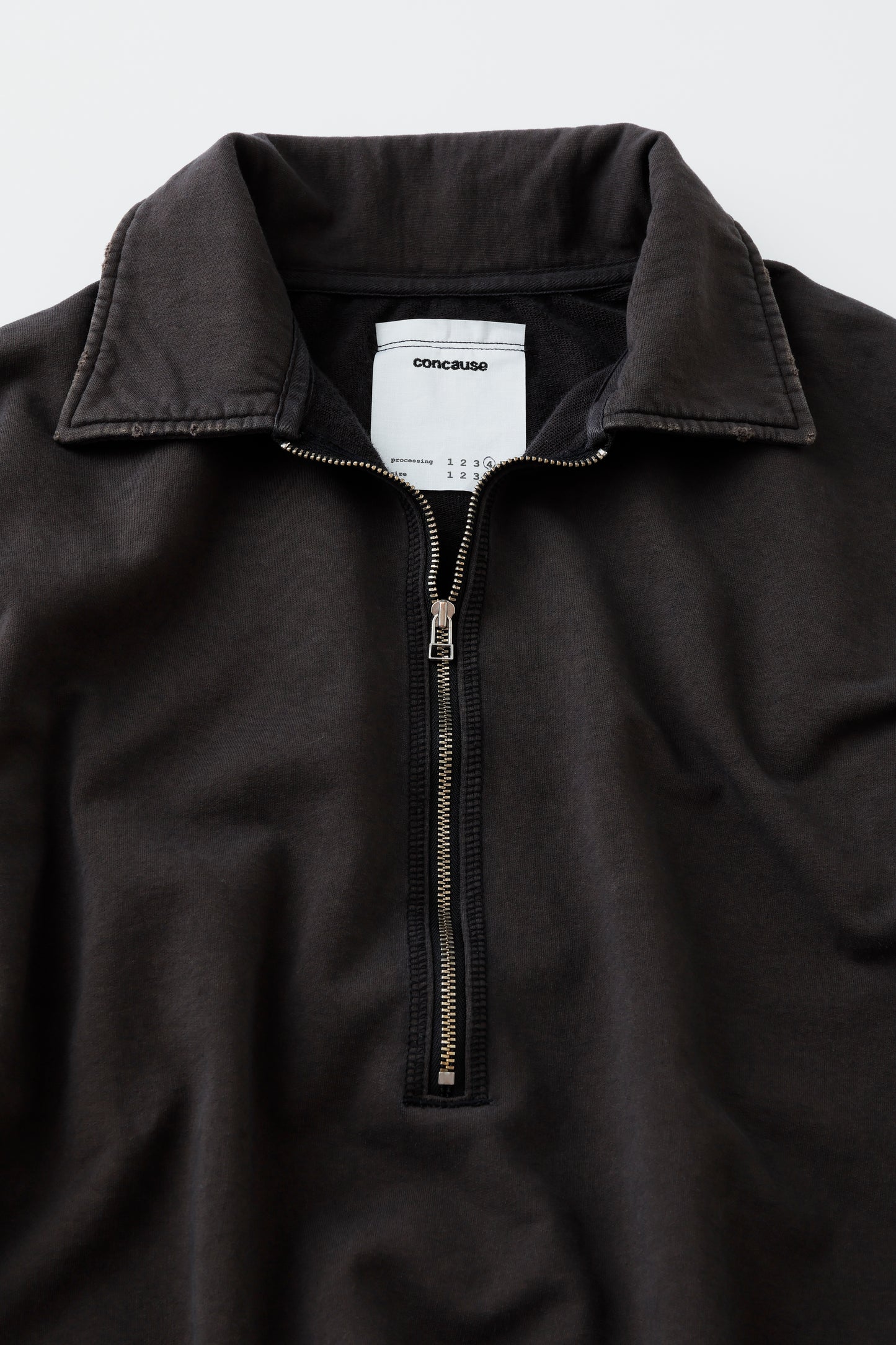 HALF ZIP SWEAT SHIRTS