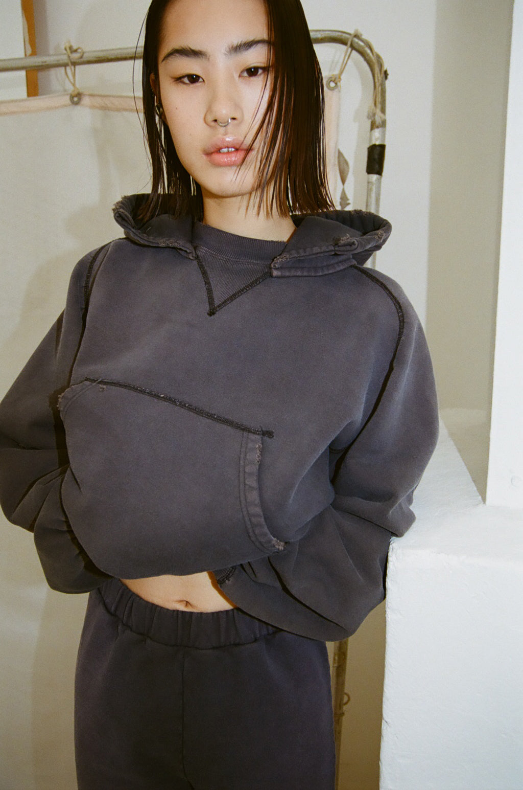concause Online Shop (コンコース オンラインショップ) | W-V AFTER HOODIE (ダブルVガゼット後付けフーディー) | パーカー レディース フーディ ヴィンテージ ビンテージ ドメスティック ブランド 長袖 加工 ダメージ カジュアル 