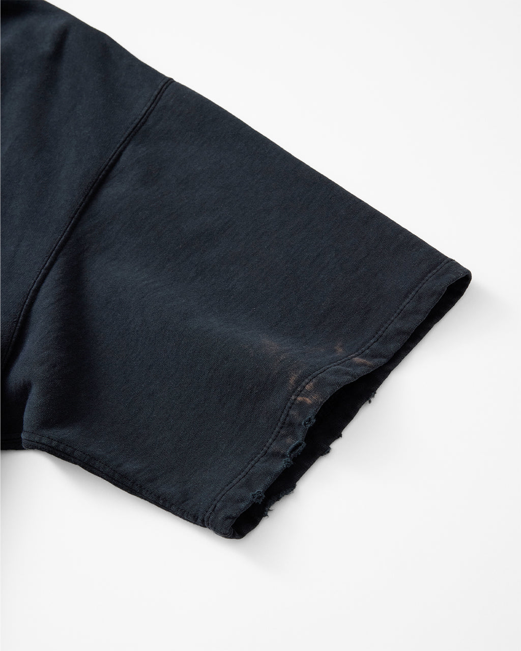 concause FRONT HALF ZIP SWEAT SHIRTS / BLACK 袖口のダメージ加工ディテール
