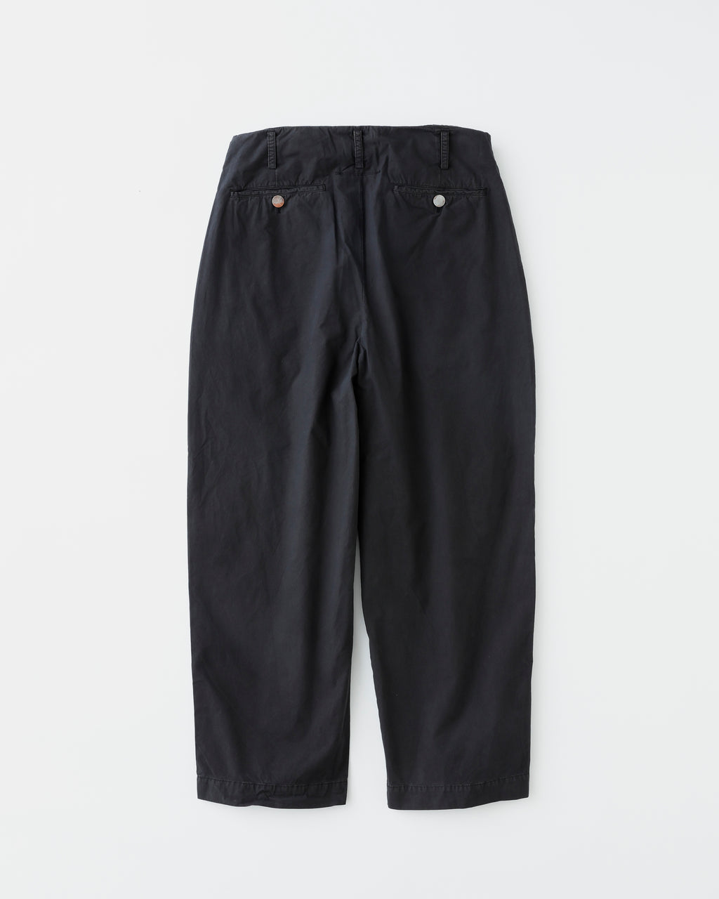 concause WIDE TAPERD SLACKS / BLACK 背面
