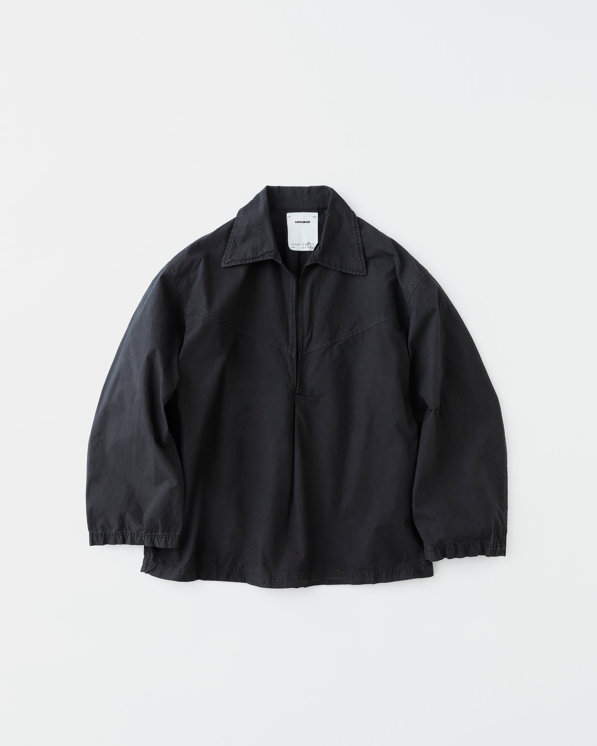 concause FRENCH SKIPPER SHIRTS / BLACK 正面（サイドアングル）
